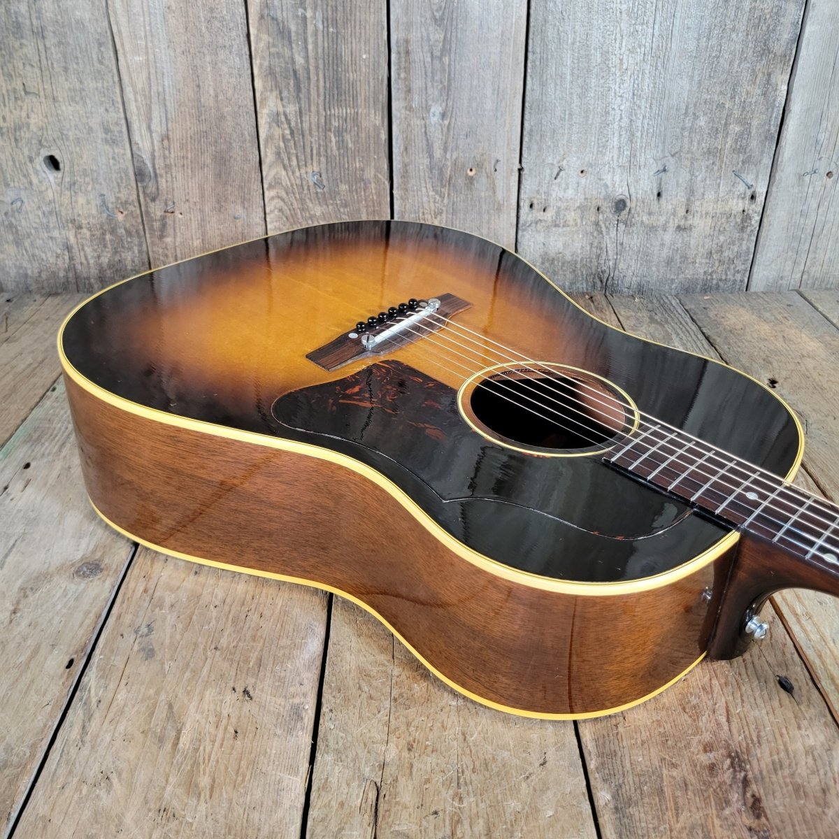 Gibson J - 45 Near Mint 1956 w/original case - Mahar's Vintage Guitars
