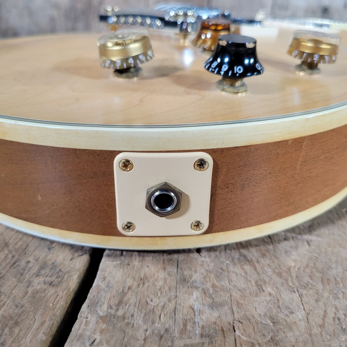 Gibson Les Paul Custom 1999 Pickup Demo — 6 Sets, Natural - Mahar's Vintage Guitars