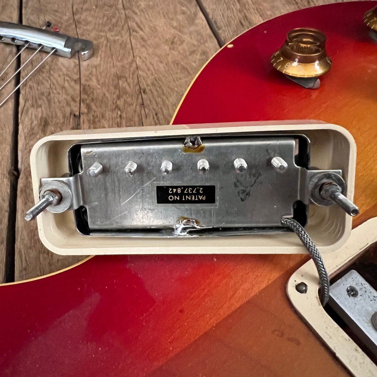 Gibson Les Paul Deluxe 1972 Cherry Sunburst - Mahar's Vintage Guitars