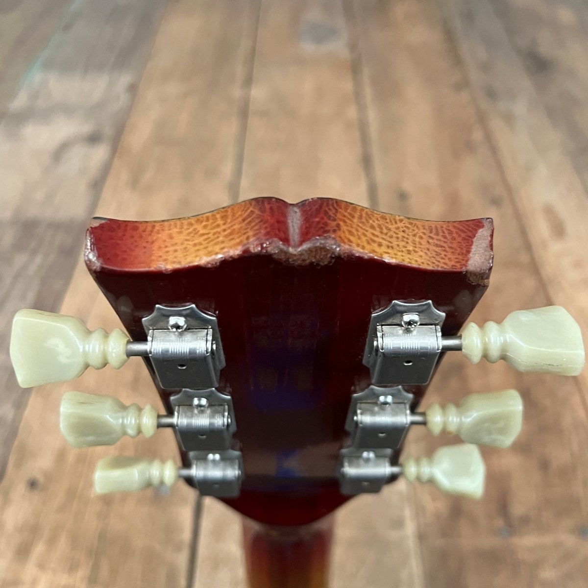 Gibson Les Paul Deluxe 1972 Cherry Sunburst - Mahar's Vintage Guitars