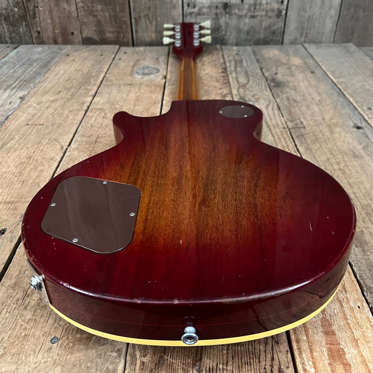 Gibson Les Paul Deluxe 1972 Cherry Sunburst - Mahar's Vintage Guitars