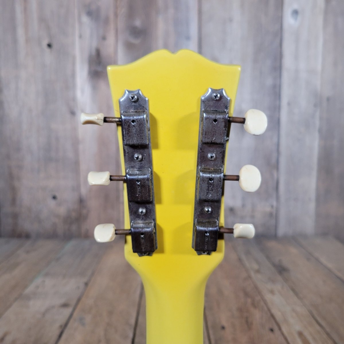 Gibson Les Paul Junior 1959 – Refin TV Yellow, Vintage Double Cut - Mahar's Vintage Guitars