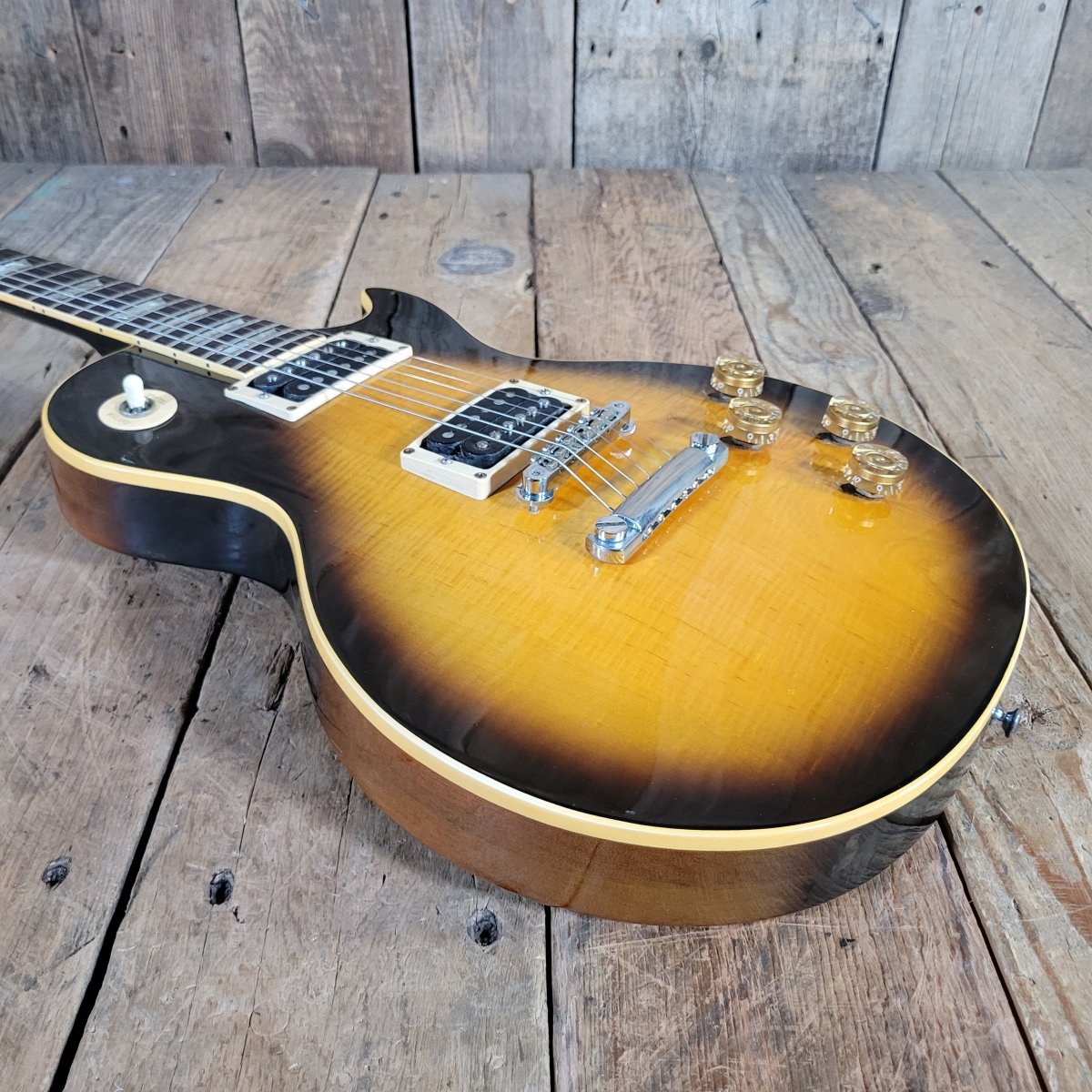 Gibson Les Paul Standard 1974 Flametop, Player's Grade - Mahar's Vintage Guitars
