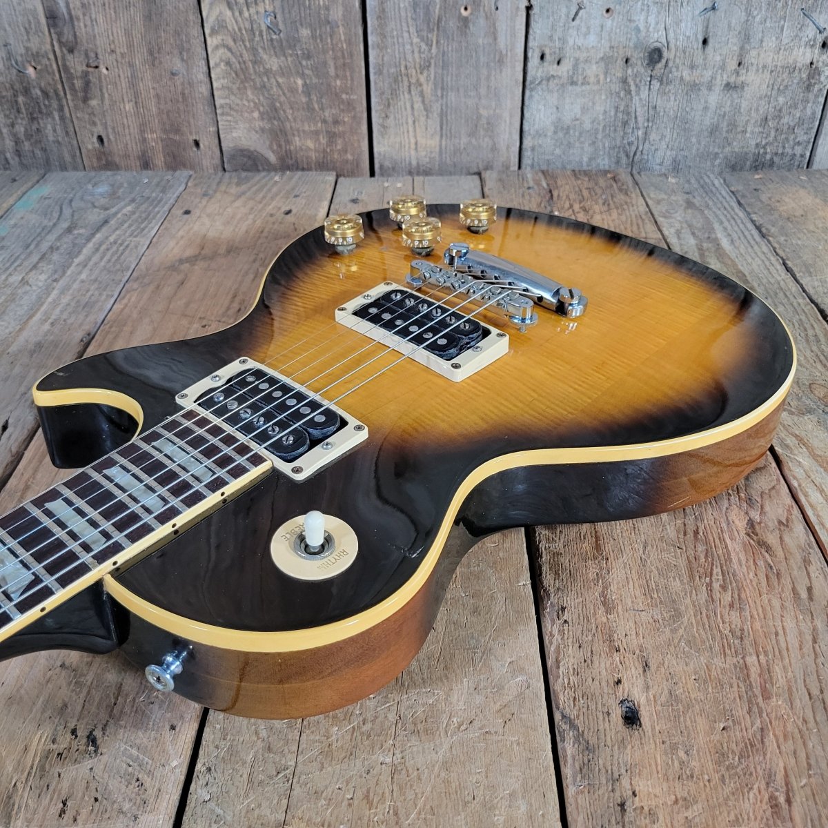 Gibson Les Paul Standard 1974 Flametop, Player's Grade - Mahar's Vintage Guitars