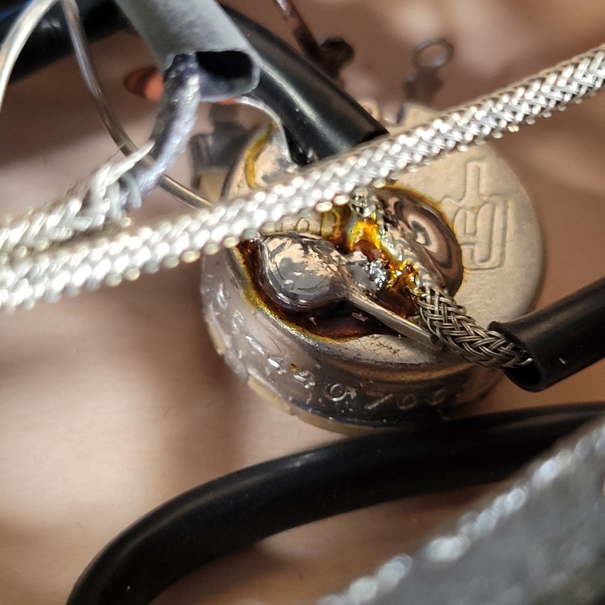 Gibson Lucille 80th Birthday 2005 27 of 80 Made MINT - Mahar's Vintage Guitars