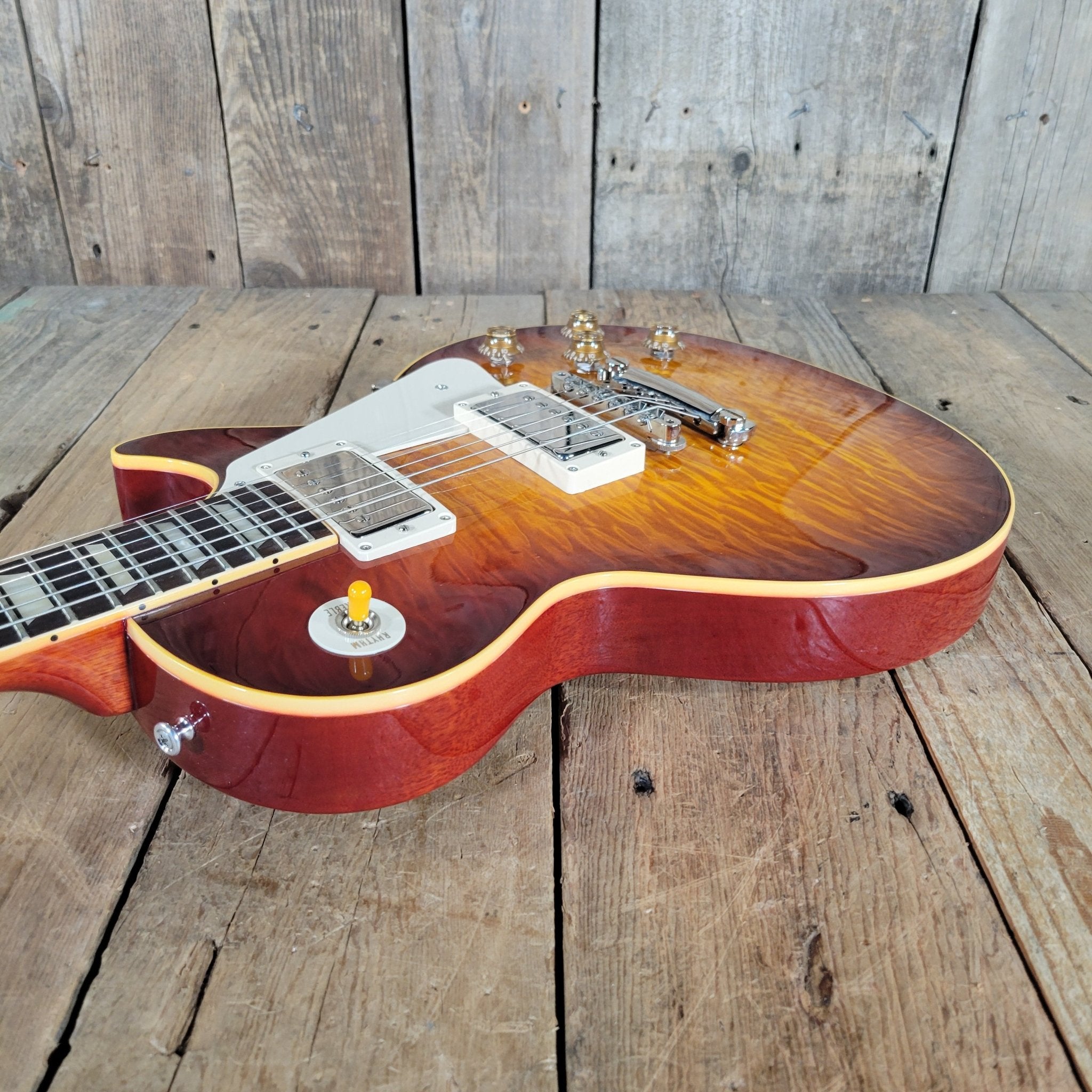 Gibson MINT Les Paul R9 LP59 Brazilian Fretboard Custom Art & Historic 2003 - Mahar's Vintage Guitars