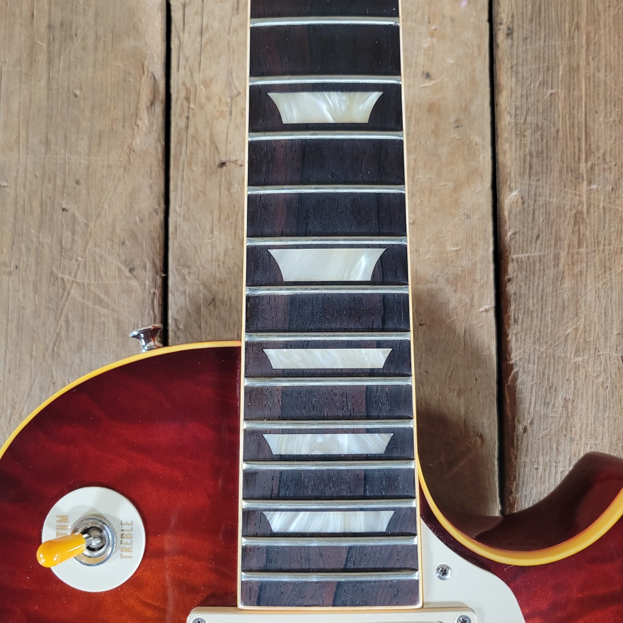 Gibson MINT Les Paul R9 LP59 Brazilian Fretboard Custom Art & Historic 2003 - Mahar's Vintage Guitars