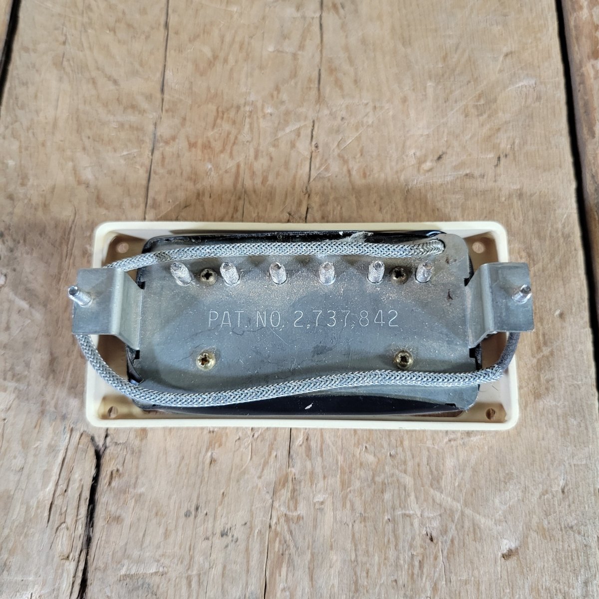 Gibson Shaw NOS Patent Number Humbucker 1980s Double Cream With Ring and Screws - Mahar's Vintage Guitars
