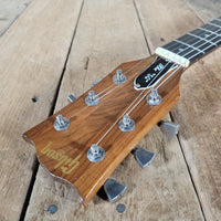 Gibson “The SG” 1979 – Original Chainsaw Case, Vintage Walnut Finish - Mahar's Vintage Guitars