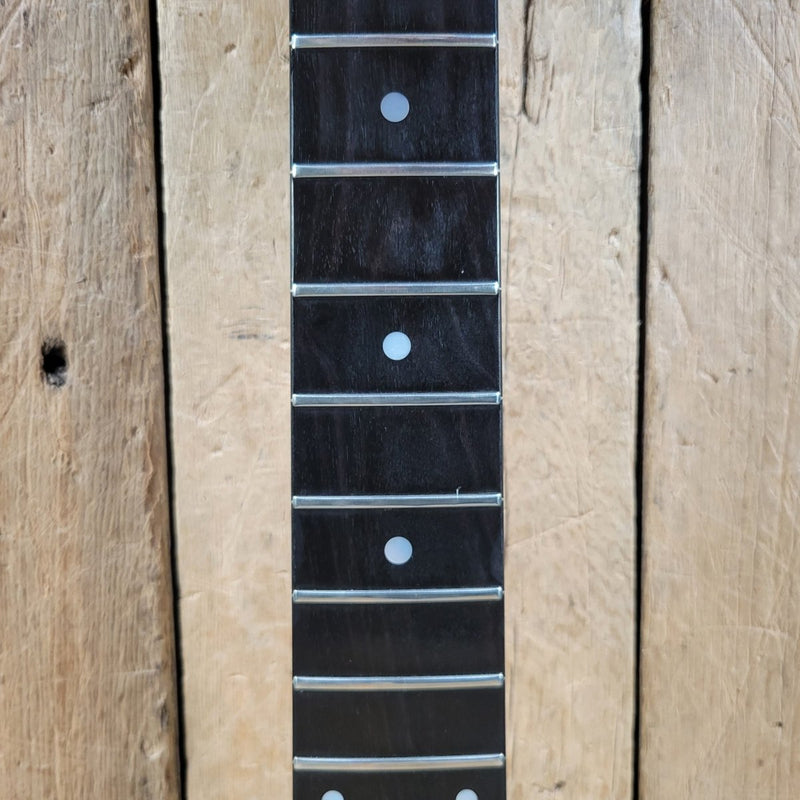 Gibson “The SG” 1979 – Original Chainsaw Case, Vintage Walnut Finish - Mahar's Vintage Guitars