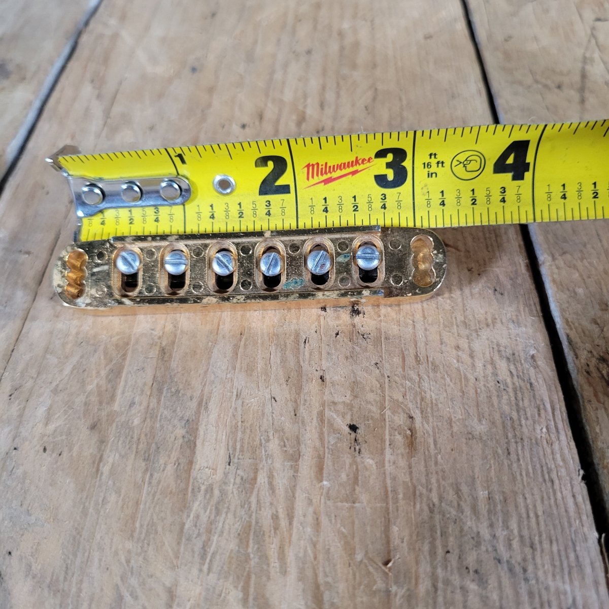 Gibson Three - Point Gold Tune - o - Matic Bridge Explorer NOS - Mahar's Vintage Guitars