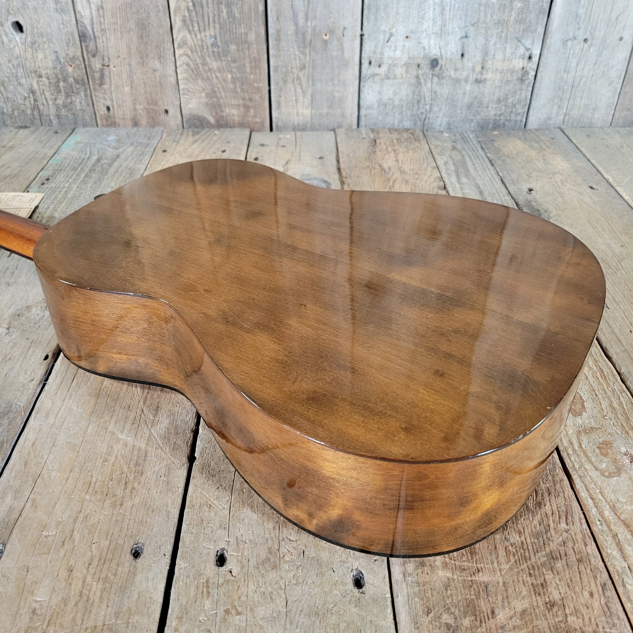 Goya G - 10 Classical Guitar 1964 – Made in Sweden, Original Case, Hang Tag & Goya Polish, Vintage Nylon String - Mahar's Vintage Guitars