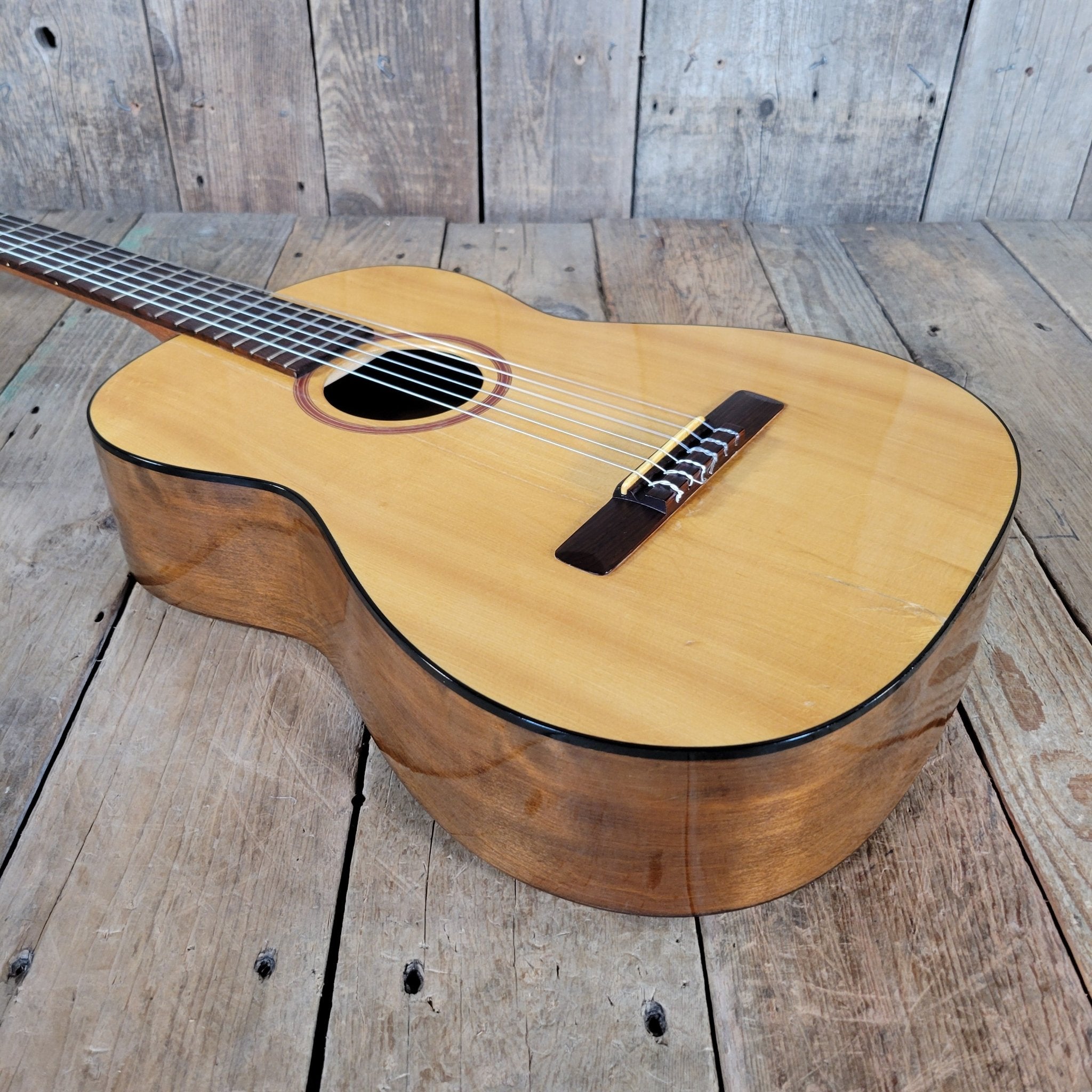 Goya G - 10 Classical Guitar 1964 – Made in Sweden, Original Case, Hang Tag & Goya Polish, Vintage Nylon String - Mahar's Vintage Guitars
