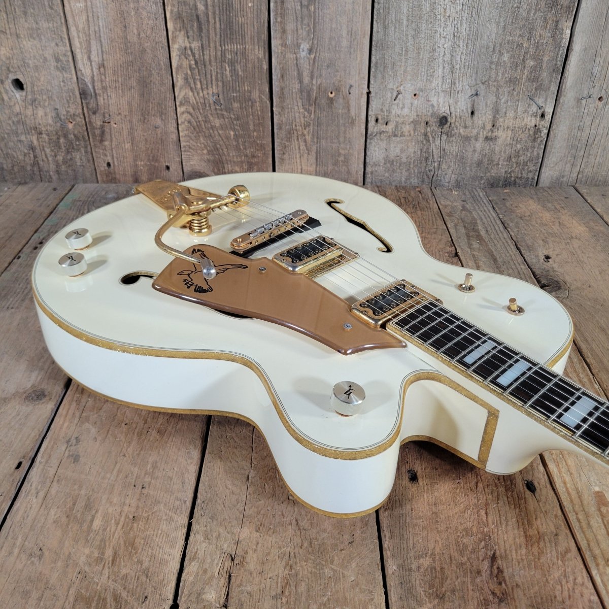 Gretsch 1977 White Falcon 7593 Single Cut All Original w/ case Excellent - Mahar's Vintage Guitars