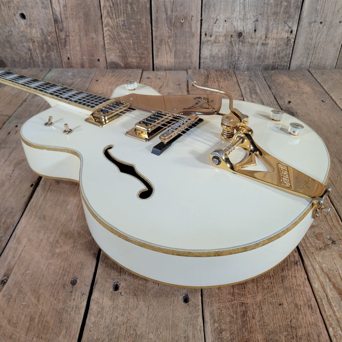Gretsch 1977 White Falcon 7593 Single Cut All Original w/ case Excellent - Mahar's Vintage Guitars