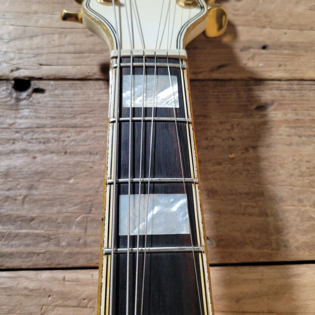 Gretsch 1977 White Falcon 7593 Single Cut All Original w/ case Excellent - Mahar's Vintage Guitars