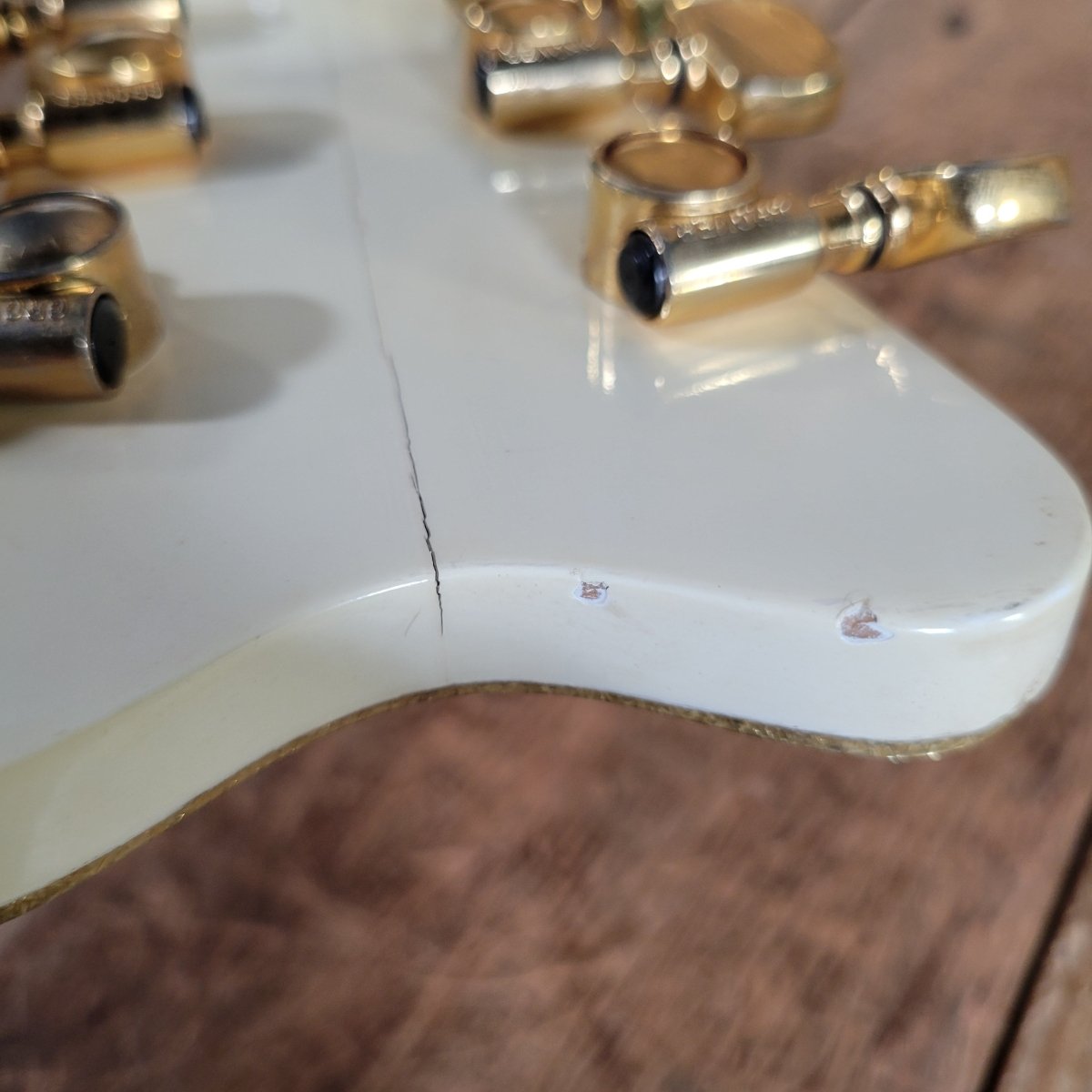 Gretsch 1977 White Falcon 7593 Single Cut All Original w/ case Excellent - Mahar's Vintage Guitars