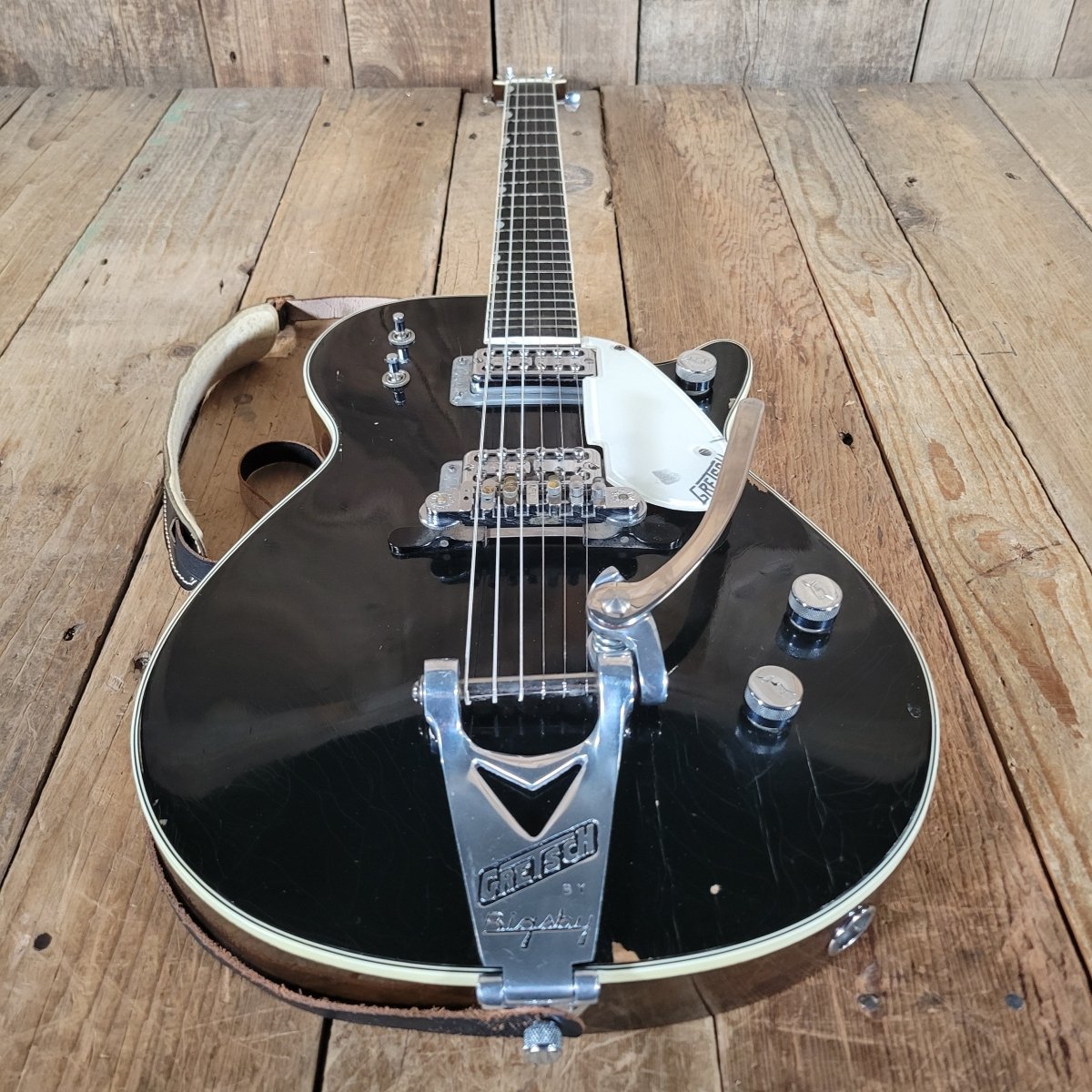 Gretsch Duo Jet 6128 1959 with PAF Filter’Tron Pickups – Original Case & Strap - Mahar's Vintage Guitars