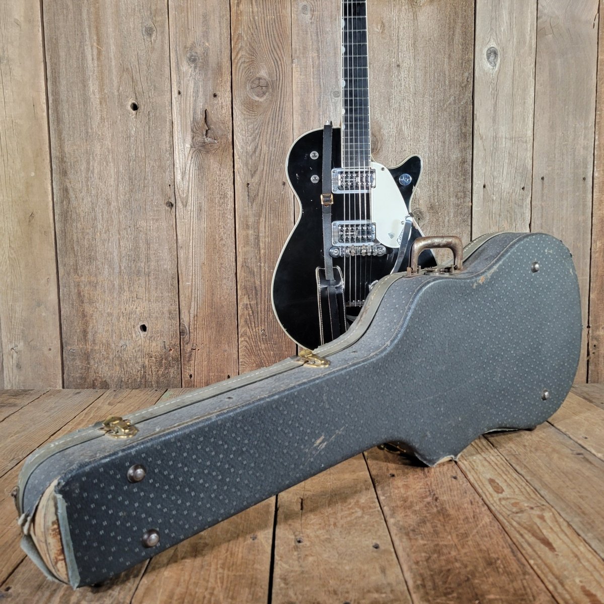 Gretsch Duo Jet 6128 1959 with PAF Filter’Tron Pickups – Original Case & Strap - Mahar's Vintage Guitars