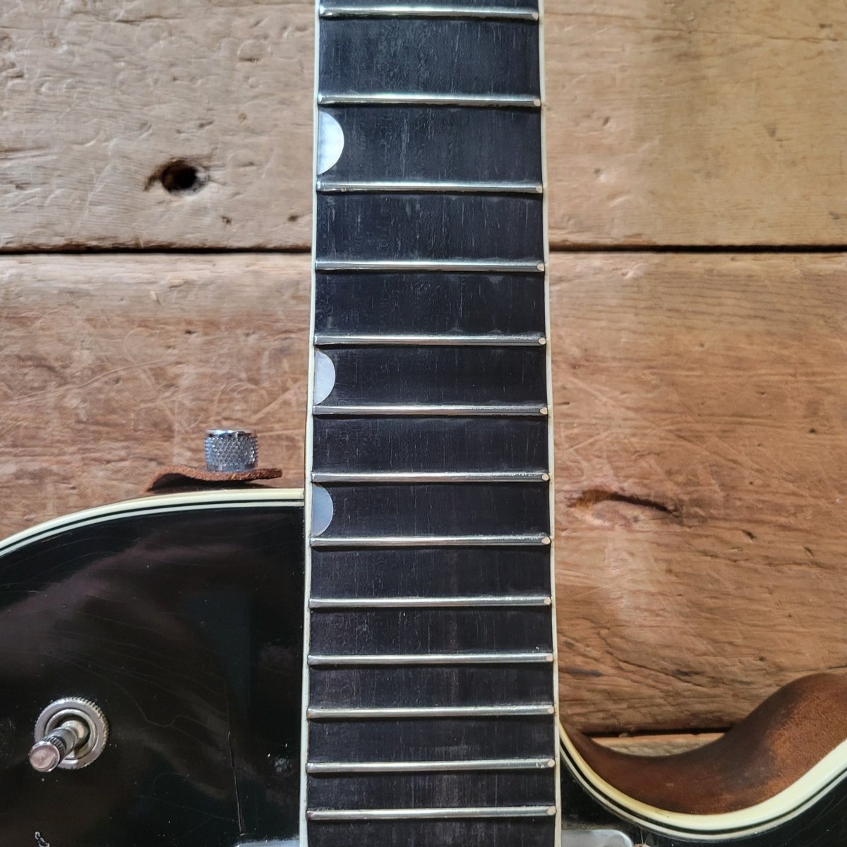 Gretsch Duo Jet 6128 1959 with PAF Filter’Tron Pickups – Original Case & Strap - Mahar's Vintage Guitars