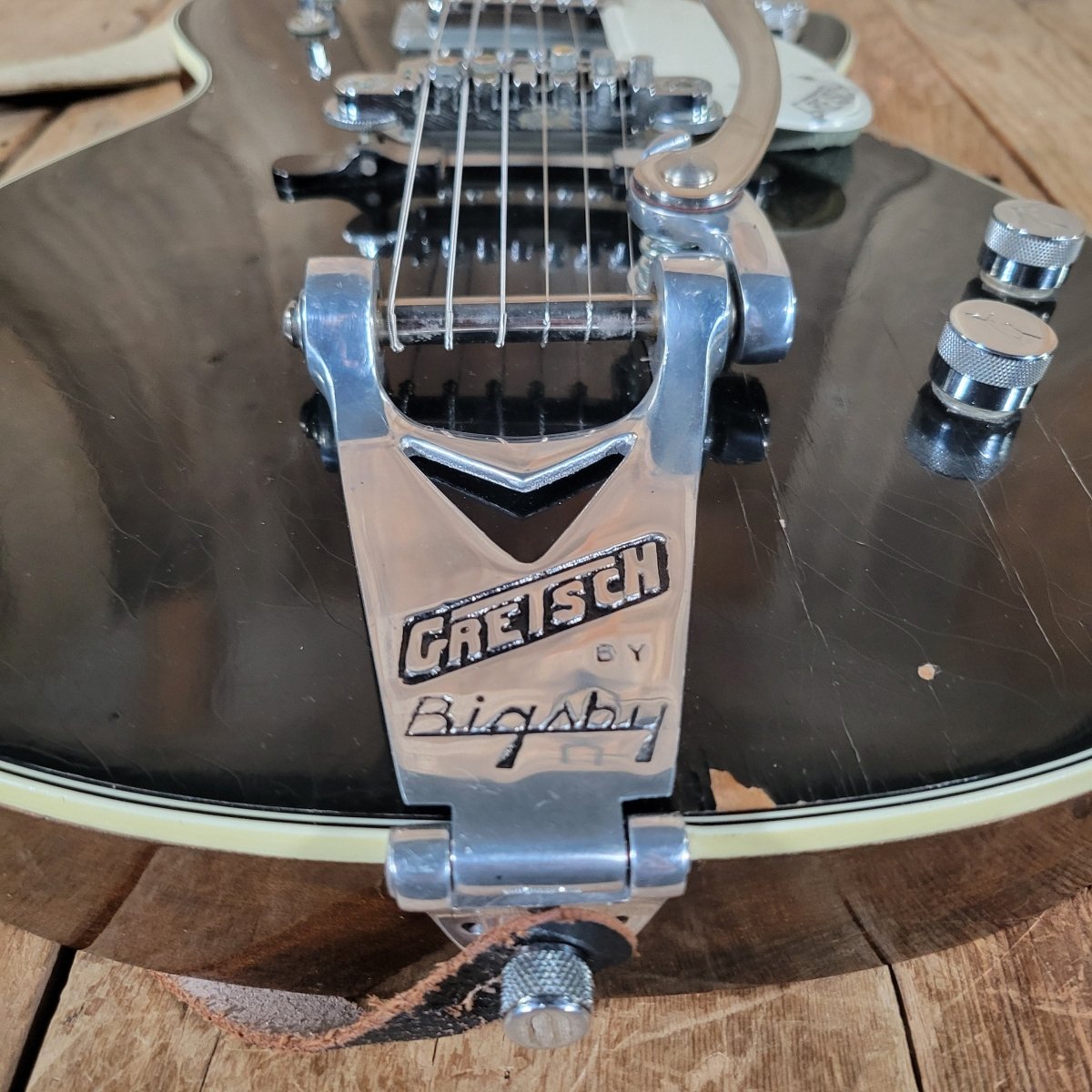 Gretsch Duo Jet 6128 1959 with PAF Filter’Tron Pickups – Original Case & Strap - Mahar's Vintage Guitars