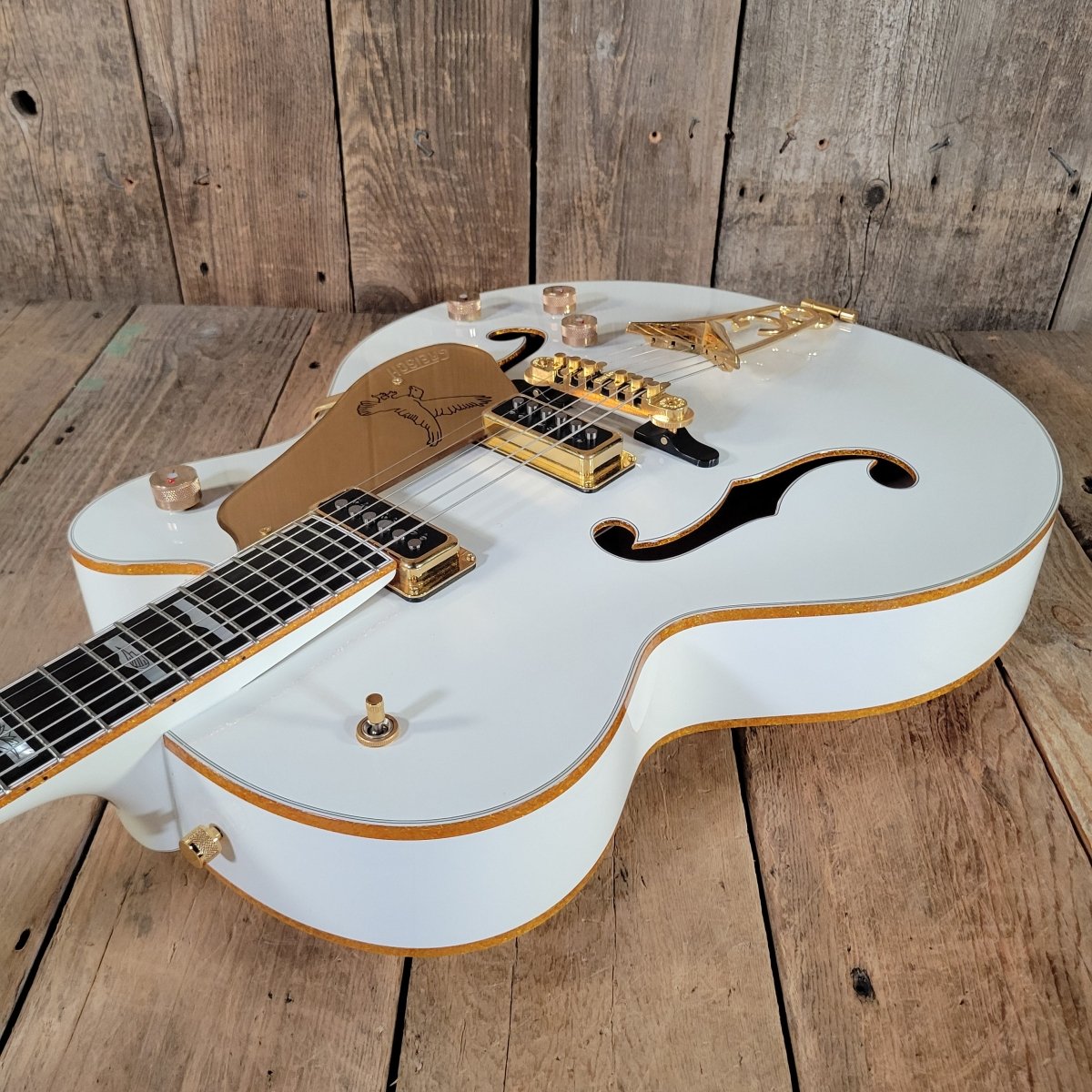 Gretsch White Falcon G6136DS 2009 Dynasonic Pickups Near Mint - Mahar's Vintage Guitars