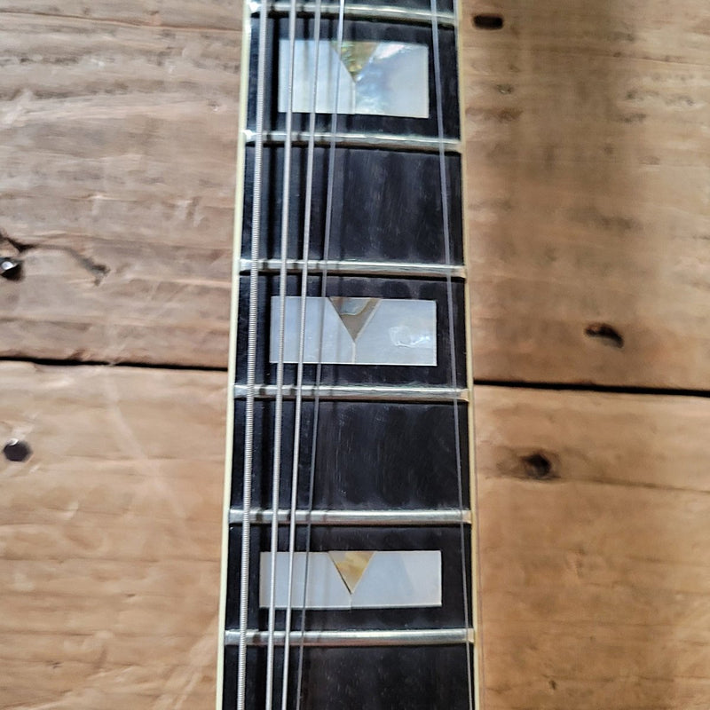 Guild Duane Eddy DE - 500 Deluxe 1962 – Sunburst, DeArmond Dynasonic Pickups, Vintage Hollowbody - Mahar's Vintage Guitars