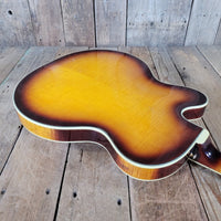 Guild Duane Eddy DE - 500 Deluxe 1962 – Sunburst, DeArmond Dynasonic Pickups, Vintage Hollowbody - Mahar's Vintage Guitars