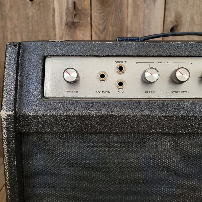 Guild Thunder 1 Reverb T1 - RVT 1967 - Mahar's Vintage Guitars