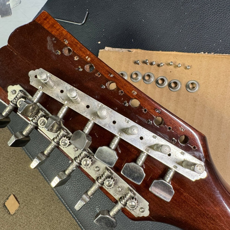 Hagstrom H - 33E 12 String 1960s Sunburst - Mahar's Vintage Guitars