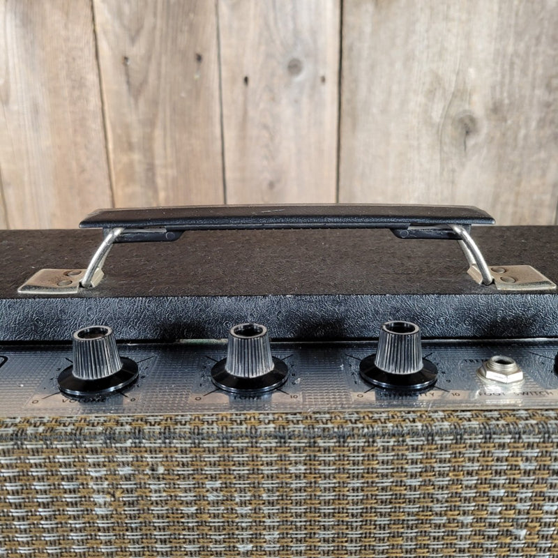 Harmony H410a (w tremolo) 1966 - Mahar's Vintage Guitars