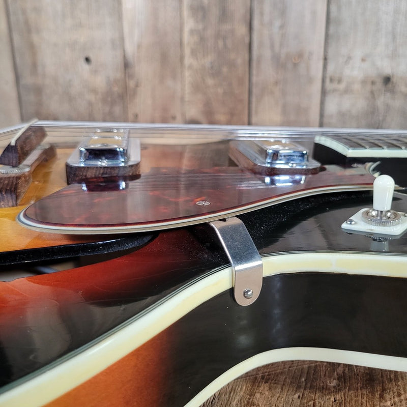 Harmony Meteor H74 With Original Case 1962 - Mahar's Vintage Guitars