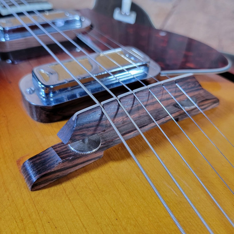 Harmony Meteor H74 With Original Case 1962 - Mahar's Vintage Guitars