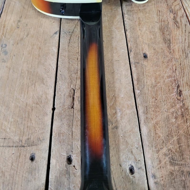 Harmony Meteor H74 With Original Case 1962 - Mahar's Vintage Guitars