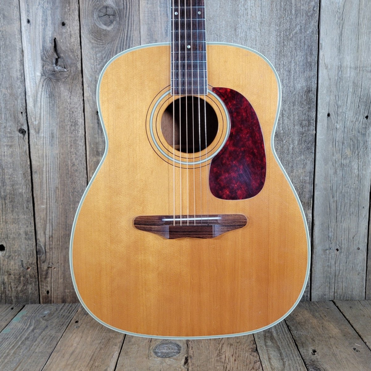 Harmony Sovereign H126 early 1960s w/ Neck Reset, Case & Pickup - Mahar's Vintage Guitars