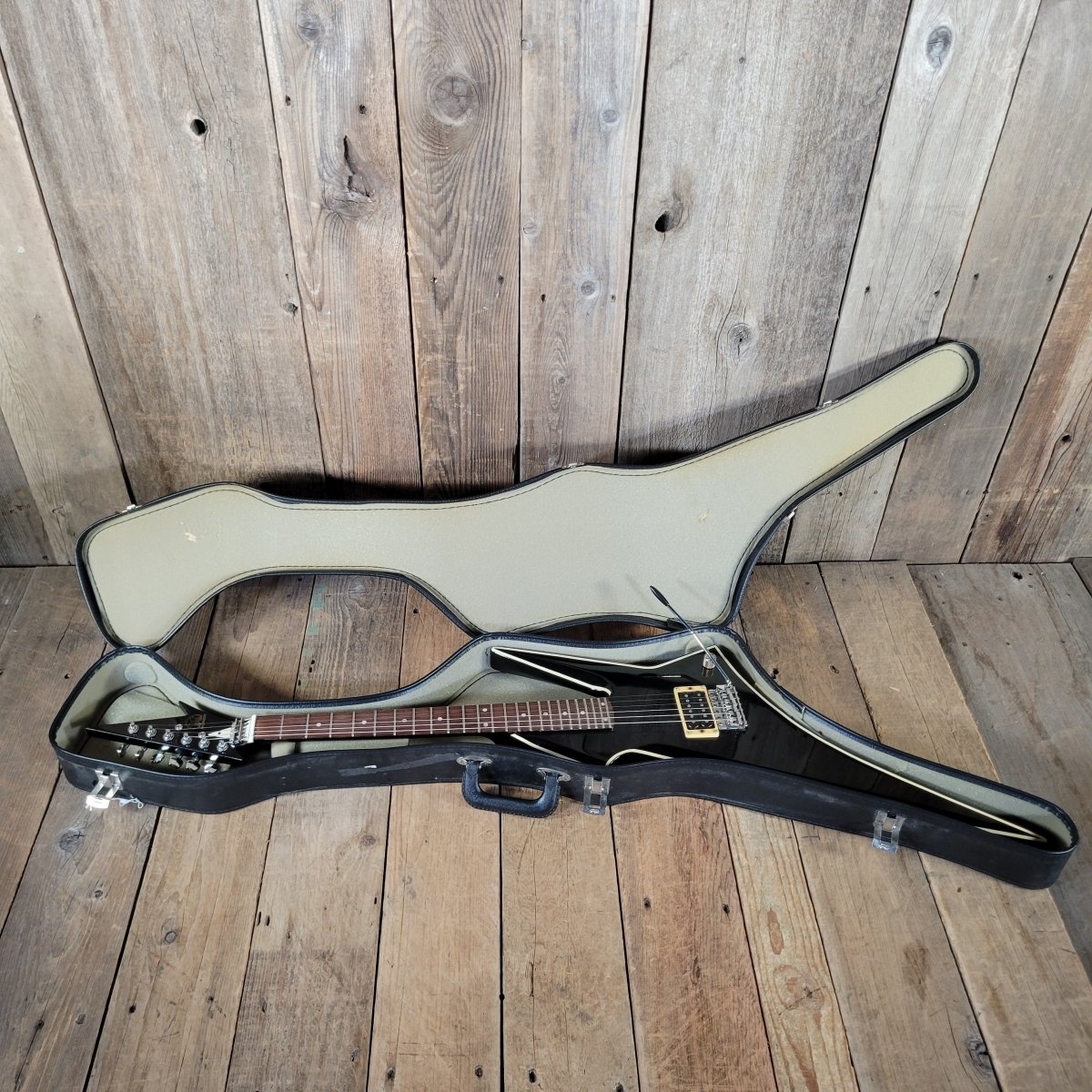 Hondo Death Dagger H - 1 1980s with original chip board case - Black - Mahar's Vintage Guitars