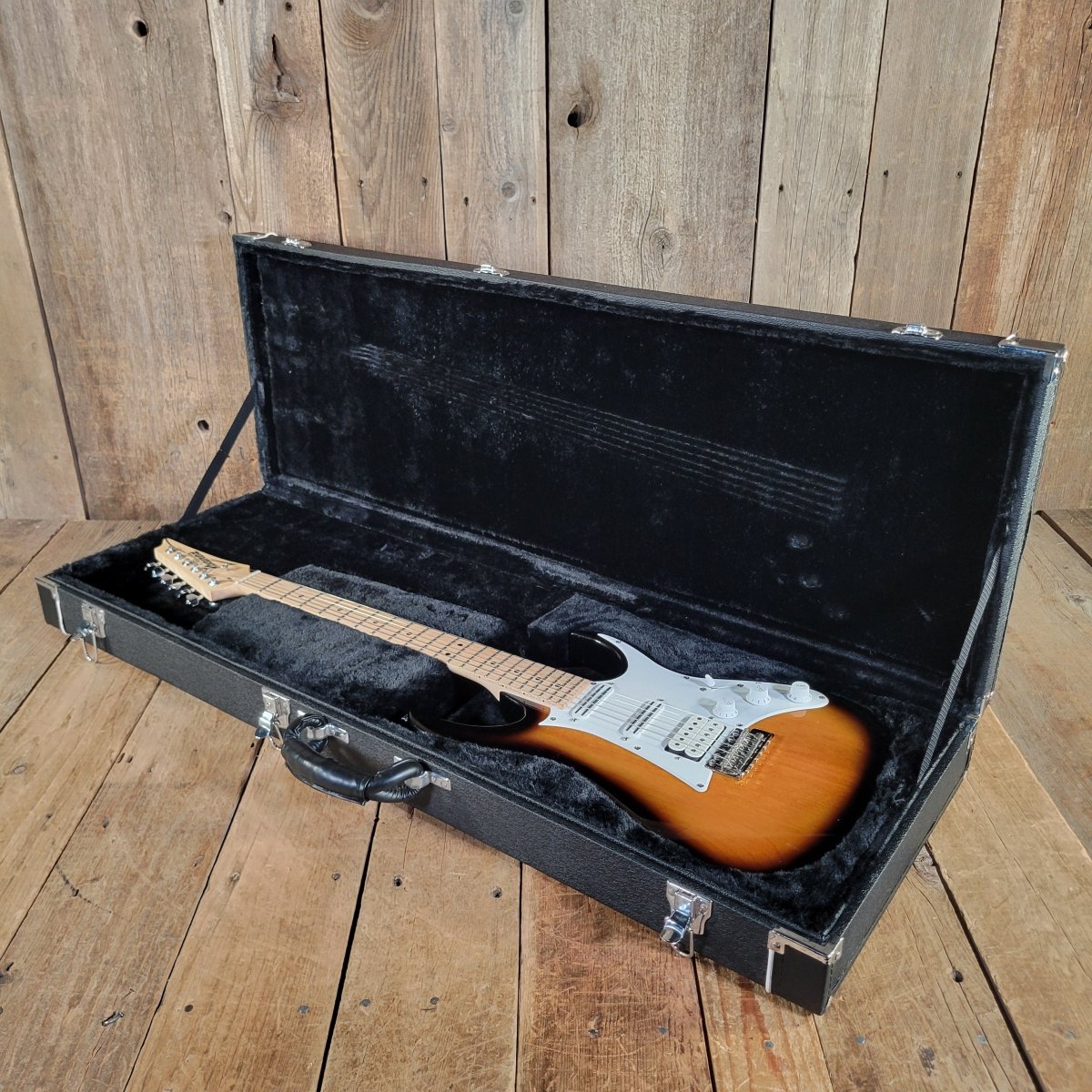 Ibanez 2017 AT10P Andy Timmons Premier Signature Original Case Mint - Mahar's Vintage Guitars