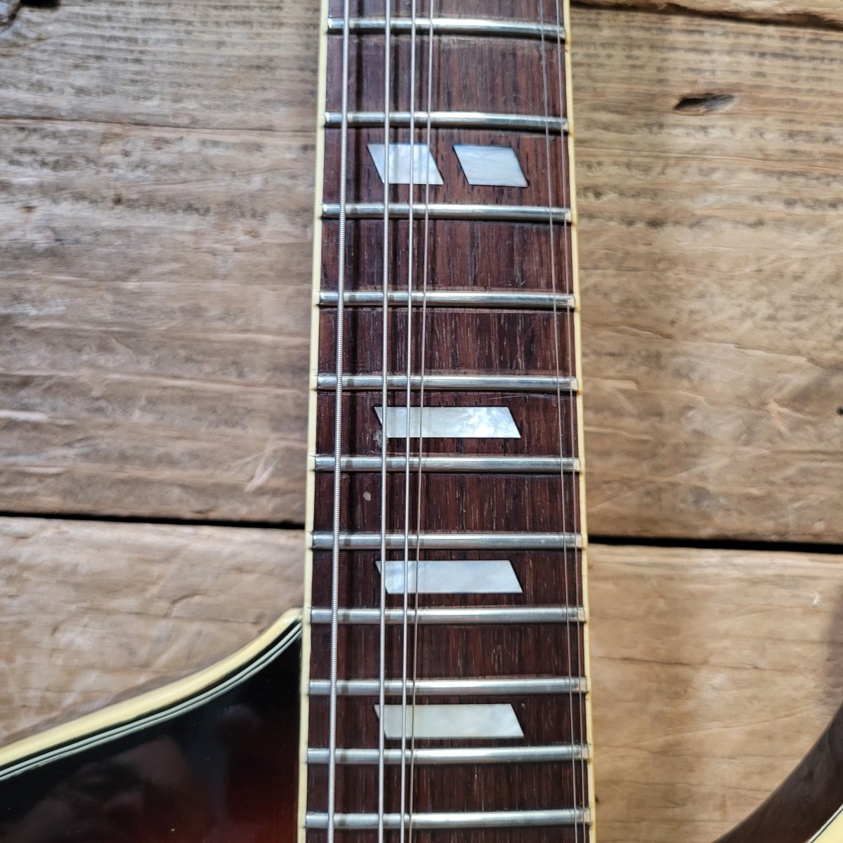 Ibanez Artist 2663 Iceman 1975 Sunburst with original hard case - Mahar's Vintage Guitars