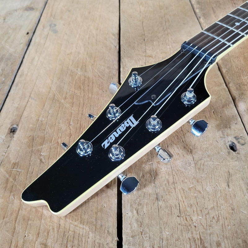 Ibanez Iceman IC300 2002 Black with Original Case - Mahar's Vintage Guitars
