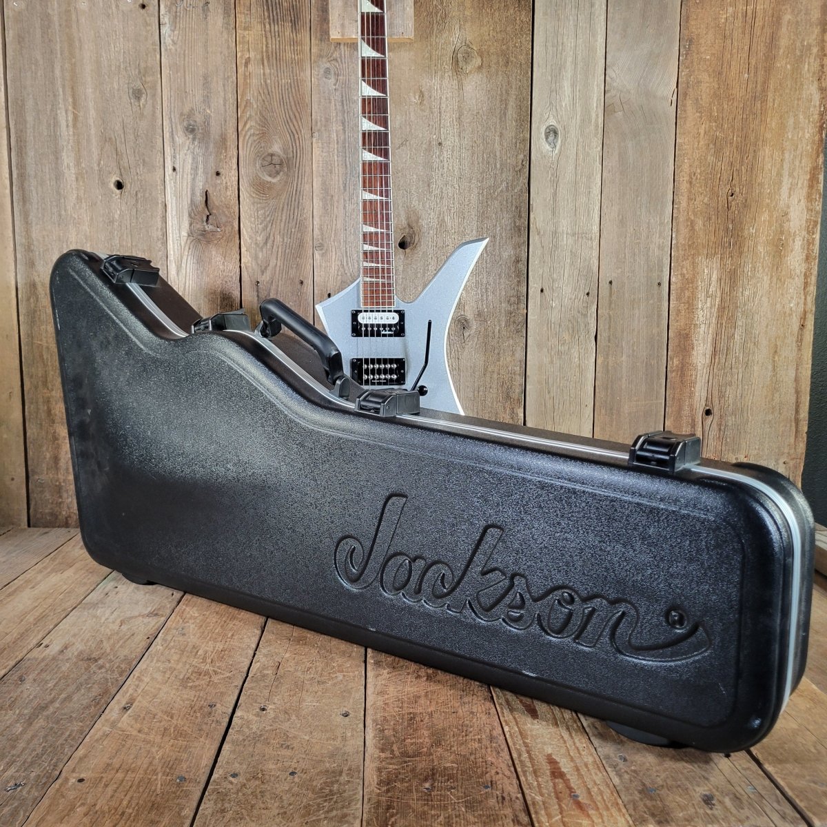 Jackson 2015 JS32 Kelly Silver Duncan Invader Near Mint - Mahar's Vintage Guitars