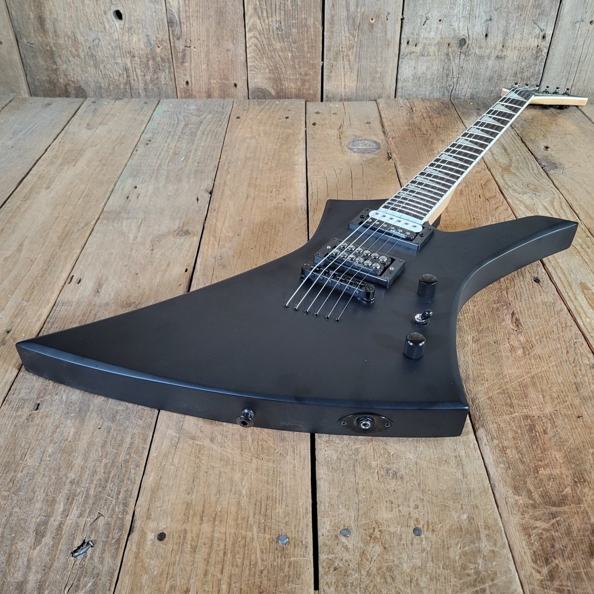 Jackson 2016 JS32 Kelly Matte Black Duncan Invader Excellent - Mahar's Vintage Guitars