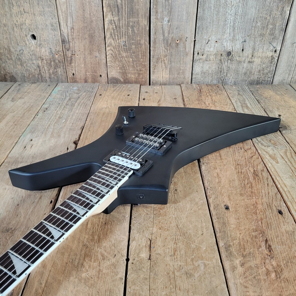 Jackson 2016 JS32 Kelly Matte Black Duncan Invader Excellent - Mahar's Vintage Guitars