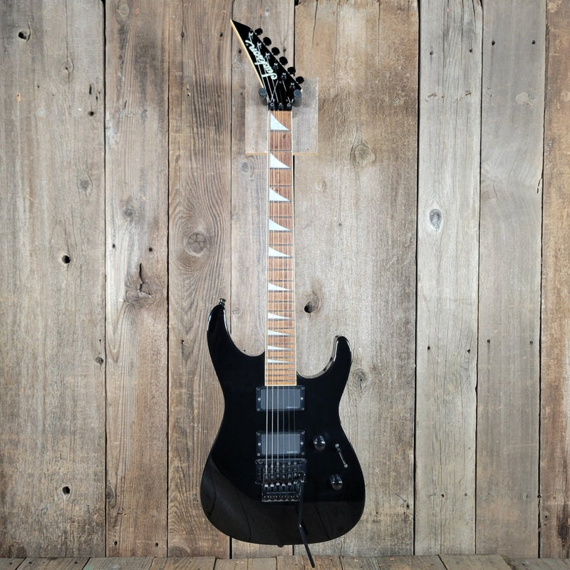 Jackson DK2X Dinky Reverse Headstock w/HSC Black 1995 - 1996 - Mahar's Vintage Guitars