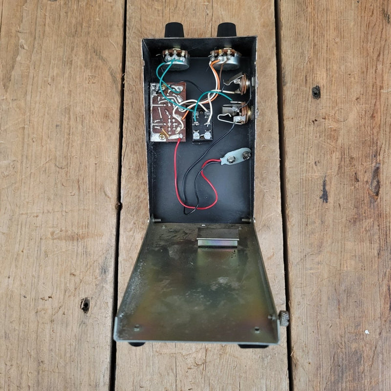 Jax Fuzz Box Pedal FY - 2 Shin - Ei 1970s Univox Super Fuzz - Mahar's Vintage Guitars