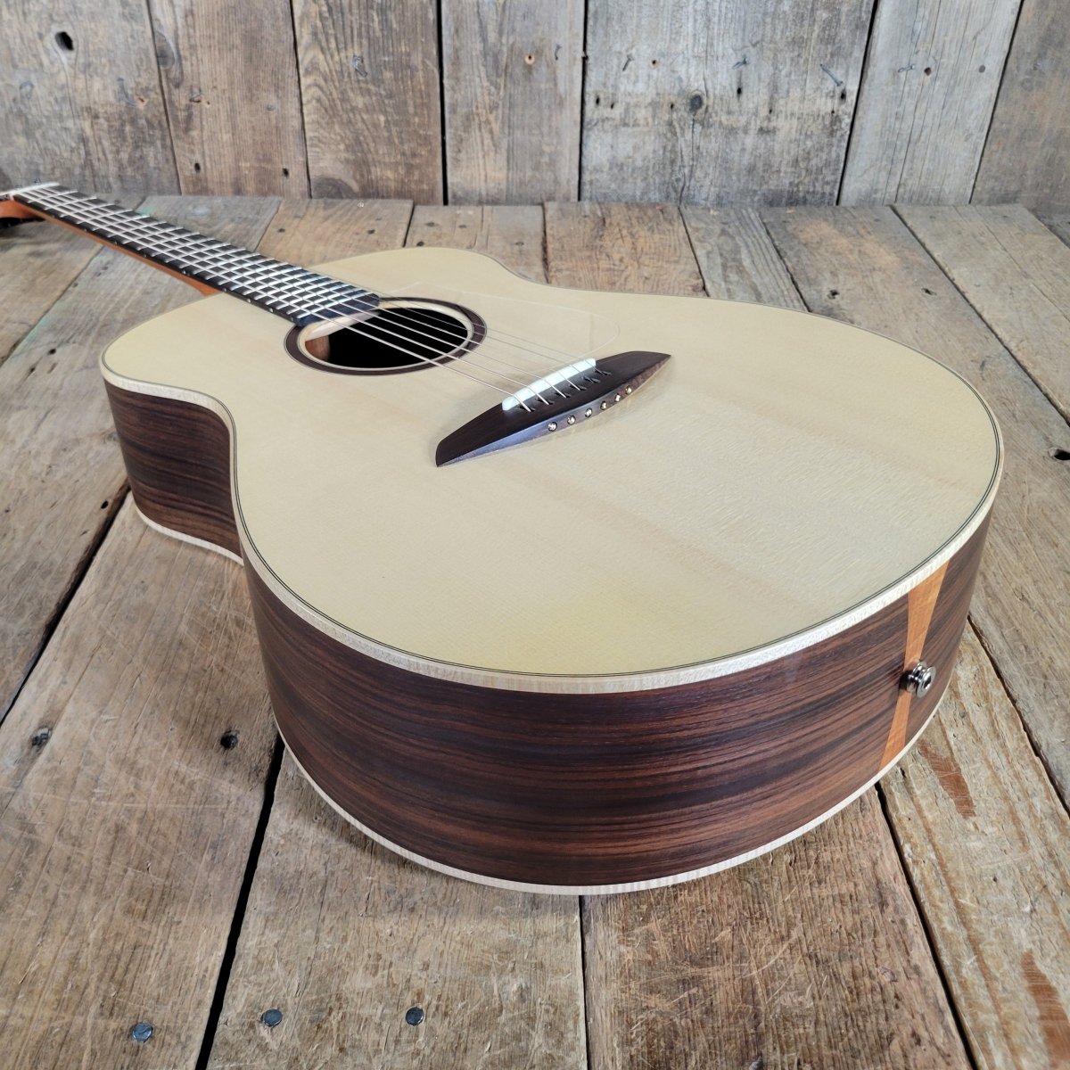 JKM 514 Grand Auditorium 2023 Rosewood Sides/Back Irish Made w/Molded Case - Mahar's Vintage Guitars