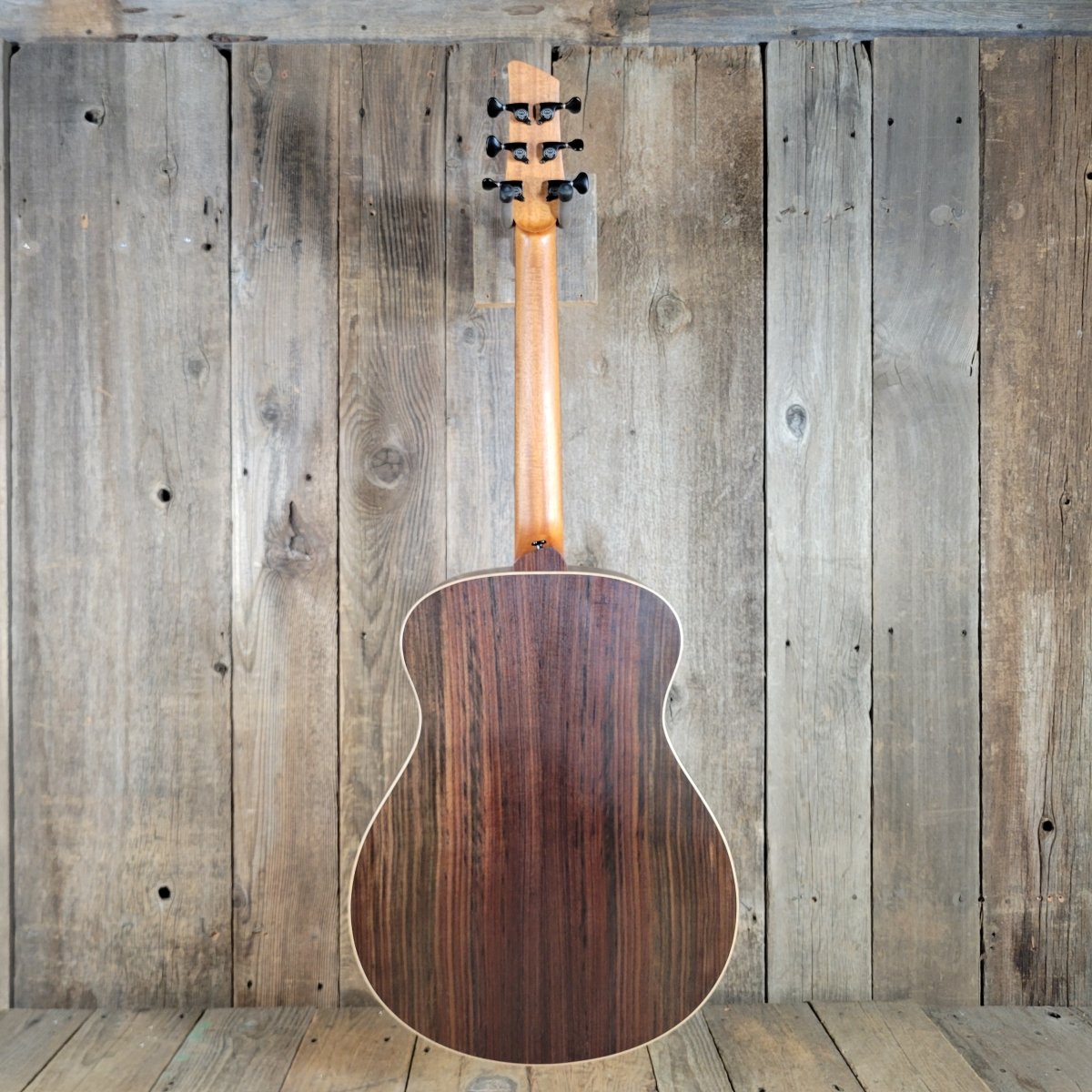 JKM 514 Grand Auditorium 2023 Rosewood Sides/Back Irish Made w/Molded Case - Mahar's Vintage Guitars