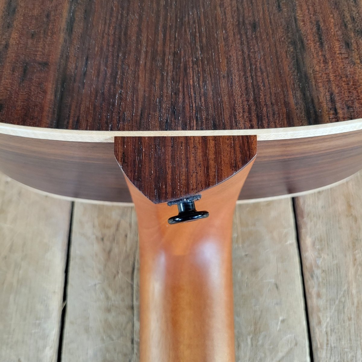 JKM 514 Grand Auditorium 2023 Rosewood Sides/Back Irish Made w/Molded Case - Mahar's Vintage Guitars