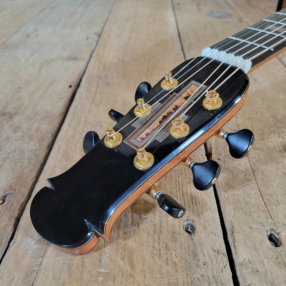 Julian Gaffney Modified Dreadnought 2019 Fiddleback Mahogany & Sitka Spruce - Mahar's Vintage Guitars