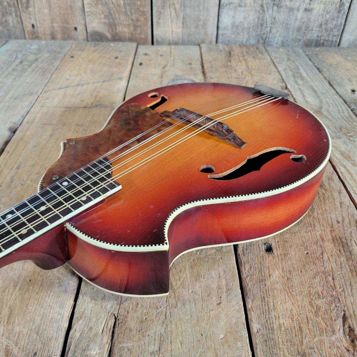 Kay 1950s Venetian Mandolin Sunburst w/ Geib Case Very Good - Mahar's Vintage Guitars