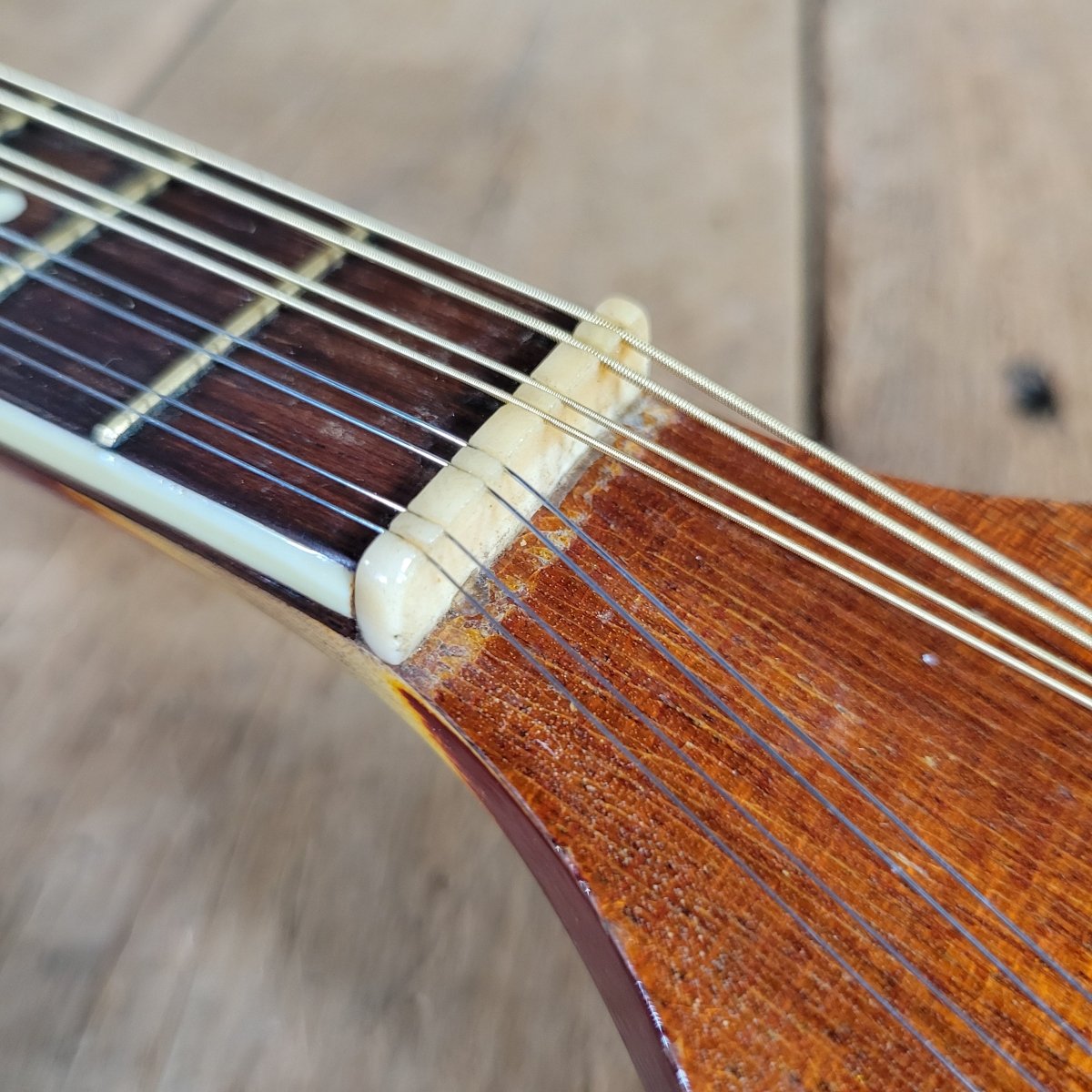 Kay 1950s Venetian Mandolin Sunburst w/ Geib Case Very Good - Mahar's Vintage Guitars